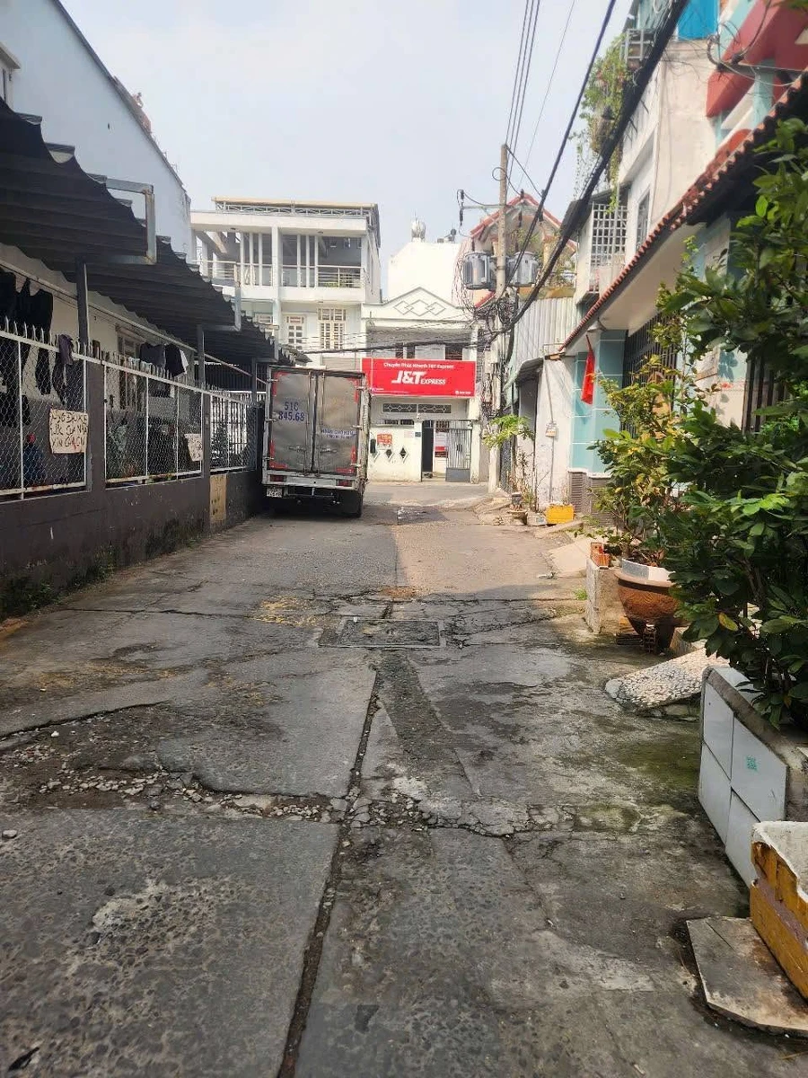 Bán nhà 2 mặt tiền 100m² Bình Tân 9.5 tỷ - Ảnh thu nhỏ 3