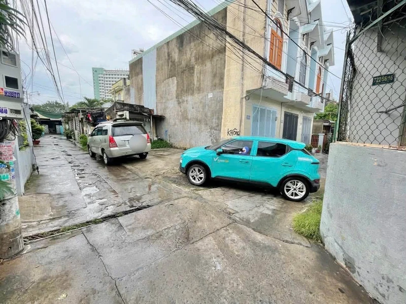 Nhà góc 2 mặt tiền 87m² sau lưng BV Đồng Nai