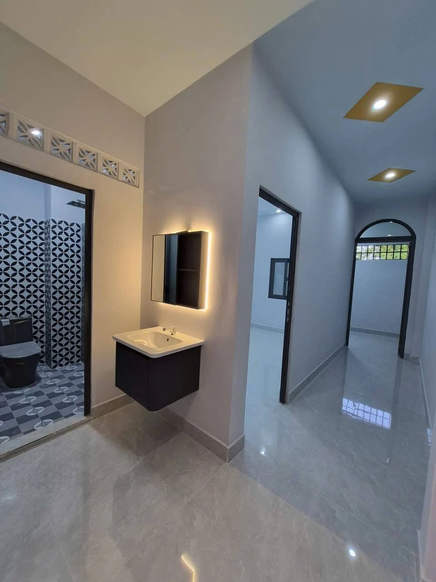 Bán nhà hoàn thiện 3 phòng ngủ, 108m² Long Trạch Cần Đước - Ảnh thu nhỏ 5