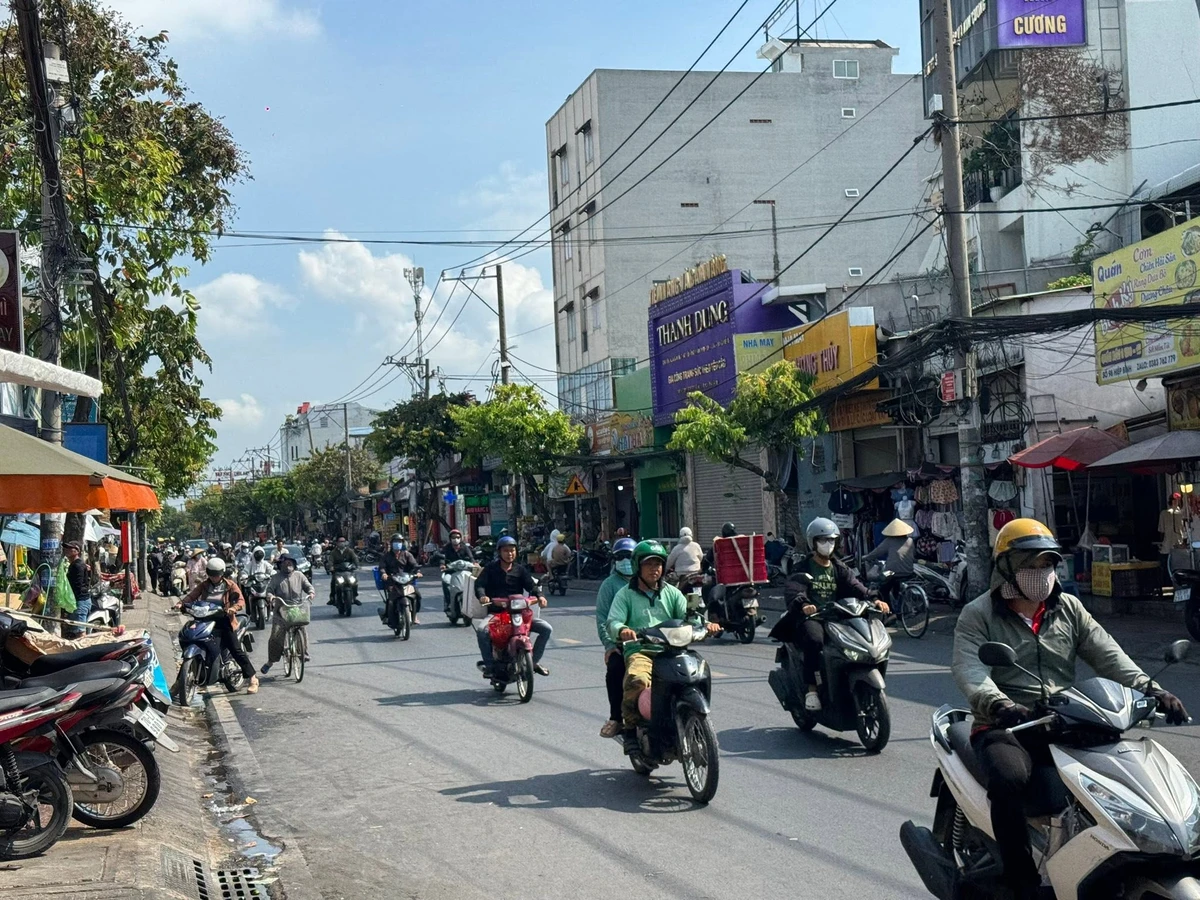 Bán shophouse mặt tiền chợ Hiệp Bình 100m2, 18.6 tỷ - Ảnh thu nhỏ 3