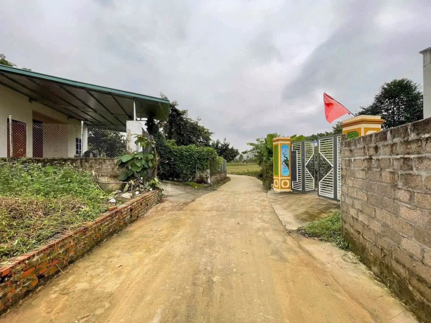 Bán đất 200m² thôn 9 Ba Trại Ba Vì Hà Nội, 3 tỷ - Ảnh 1