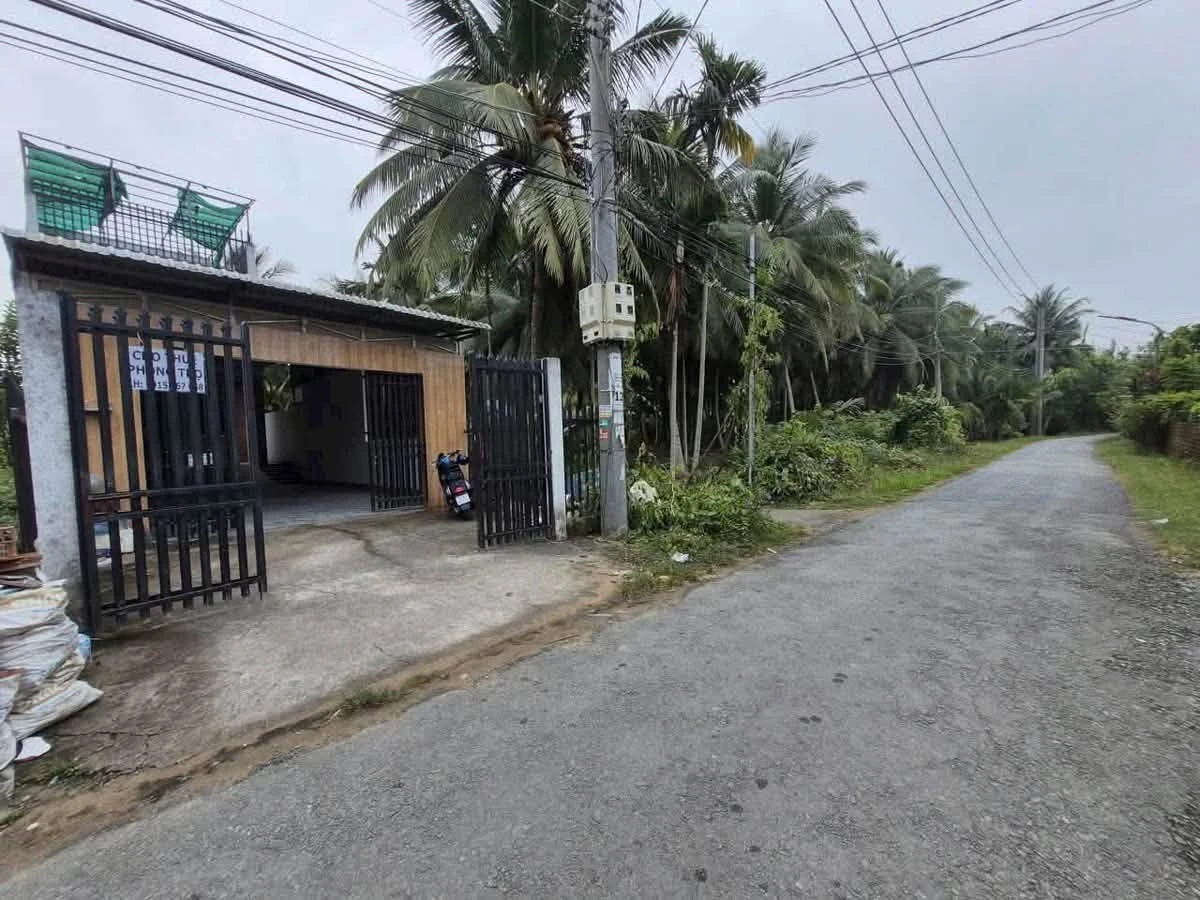 Bán nhà mặt tiền Sơn Đông Bến Tre 360m² 2 tỷ 990 triệu - Ảnh thu nhỏ 5