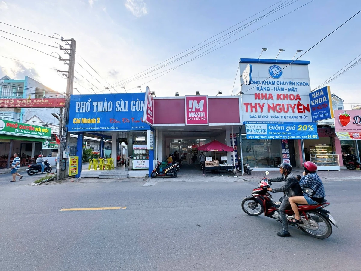 Bán nhà góc 2 mặt tiền chợ Phú Thọ 120m2, 6 tỷ 290 - Ảnh thu nhỏ 2