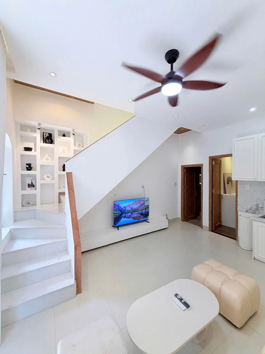 Bán nhà 3 tầng 35m² Quận 1 - Ảnh thu nhỏ 2