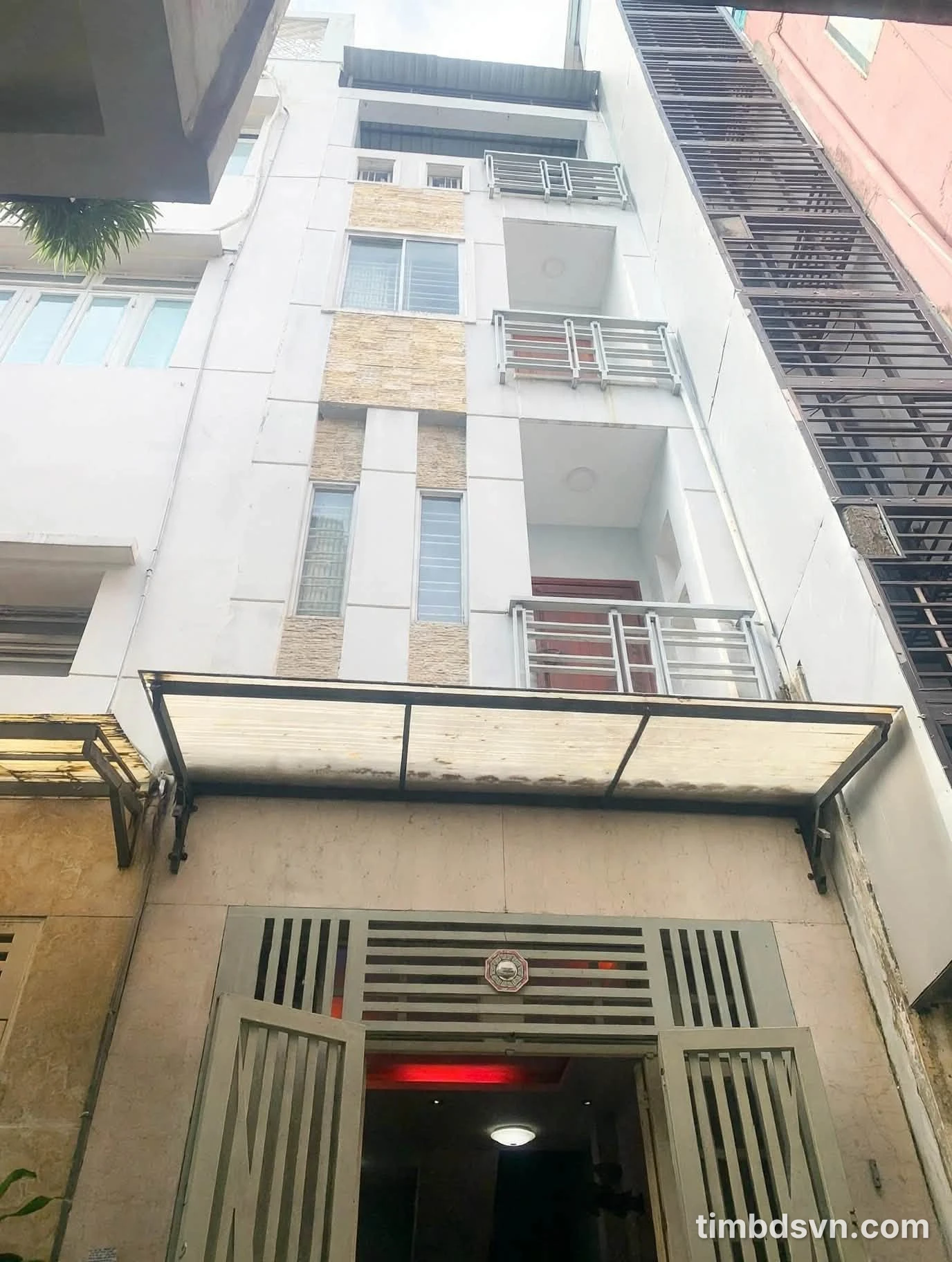 Cho thuê nhà 2 phòng ngủ Điện Biên Phủ Q3, 24m², 12 triệu/tháng - Ảnh 1
