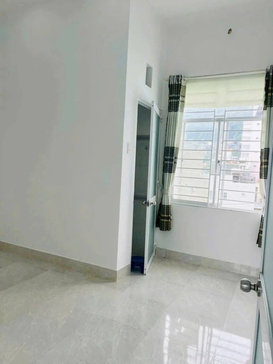 Bán nhà 1 trệt 2 lầu 44m² Võ Thị Sáu Vũng Tàu 4 tỷ 980 - Ảnh thu nhỏ 3