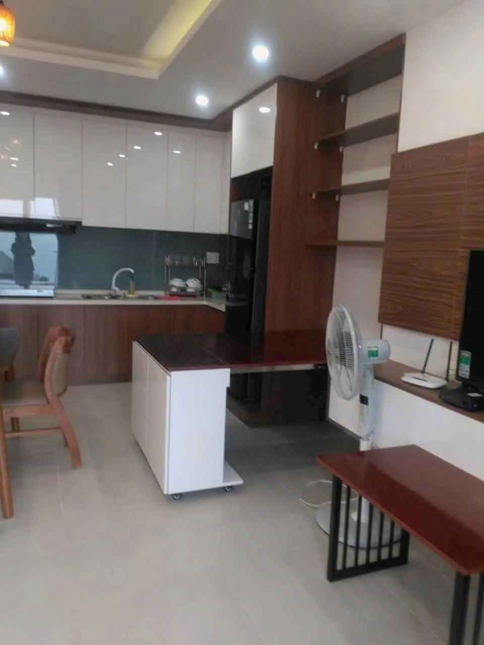 Cho thuê chung cư sát biển Mermaid Seaside 61m2 Nha Trang - Ảnh 1