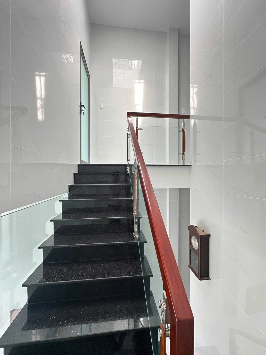 Bán nhà 1 trệt 1 lầu 99m² Phường Long An Tân An 3.2 tỷ - Ảnh thu nhỏ 5