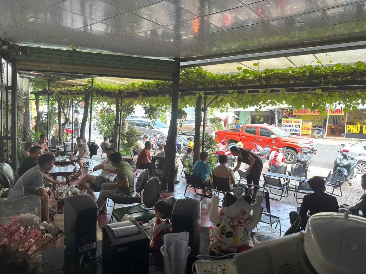 Sang nhượng quán cà phê 200m² mặt tiền Lý Thường Kiệt Đồng Xoài - Ảnh thu nhỏ 2
