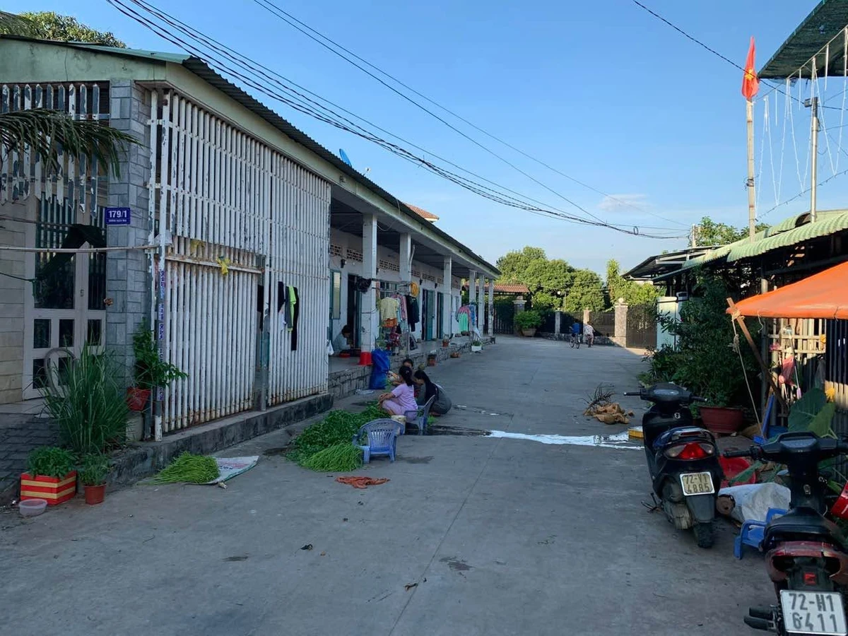 Bán dãy trọ 9 phòng 311m² Long Điền 3,4 tỷ - Ảnh thu nhỏ 2