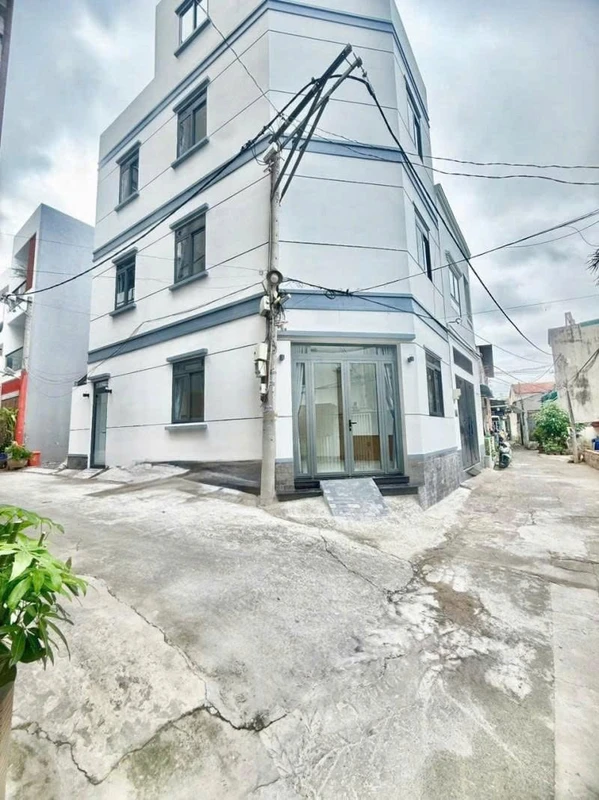 Bán nhà 3 tầng 57m² 4PN, sổ hồng riêng, giá 7,1 tỷ tại Bình Trưng Tây, Thủ Đức