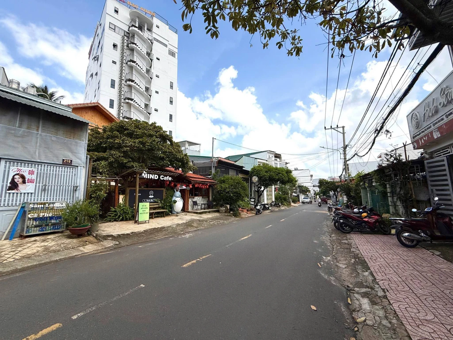 Bán đất mặt tiền kinh doanh đường Nguyễn Công Trứ 5x15m, thổ cư 100%, Buôn Ma Thuột - Ảnh 1