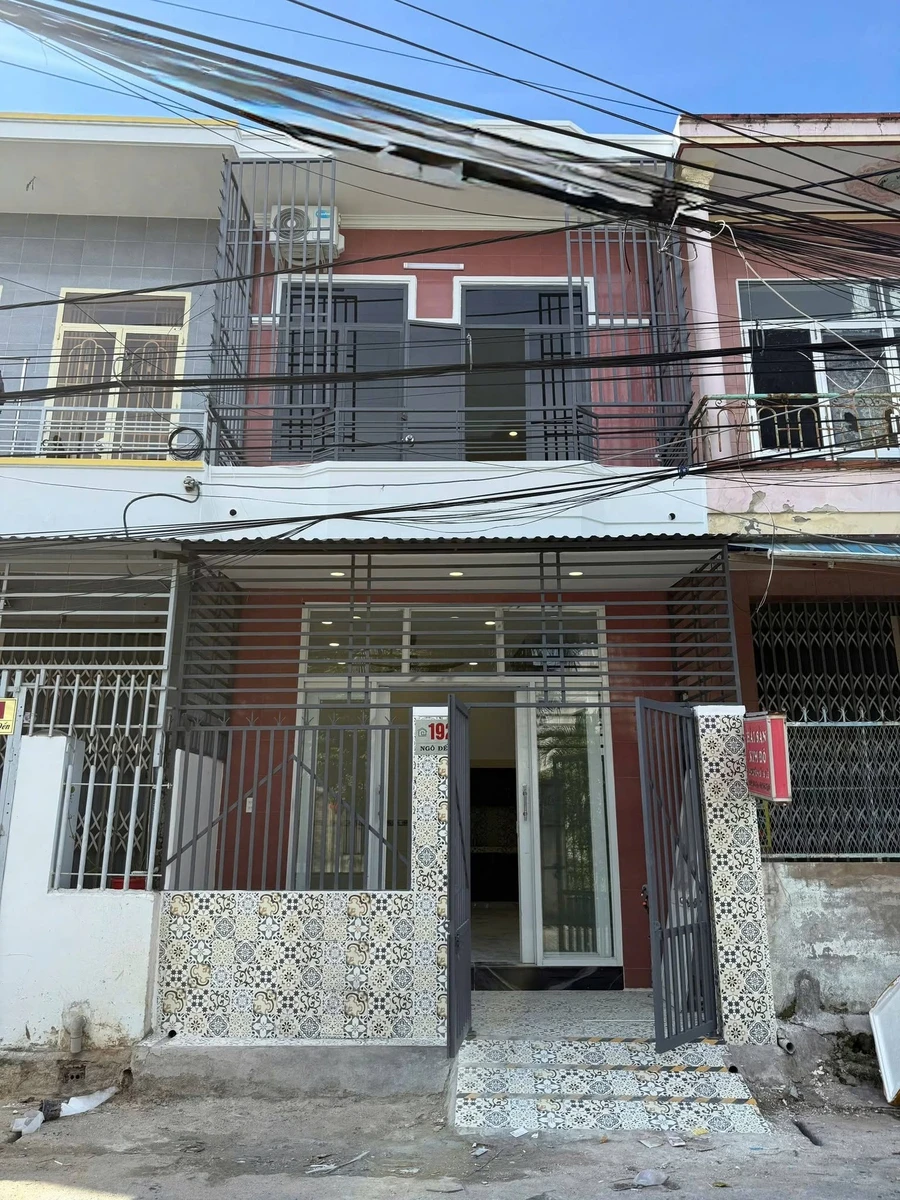 Bán nhà mặt tiền đường Ngô Đến 31,1m², 1 trệt 1 lầu, giá 2 tỷ 350, Nha Trang - Ảnh 1