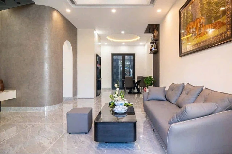 Bán nhà 2 tầng 68m2 nội thất cao cấp Huế