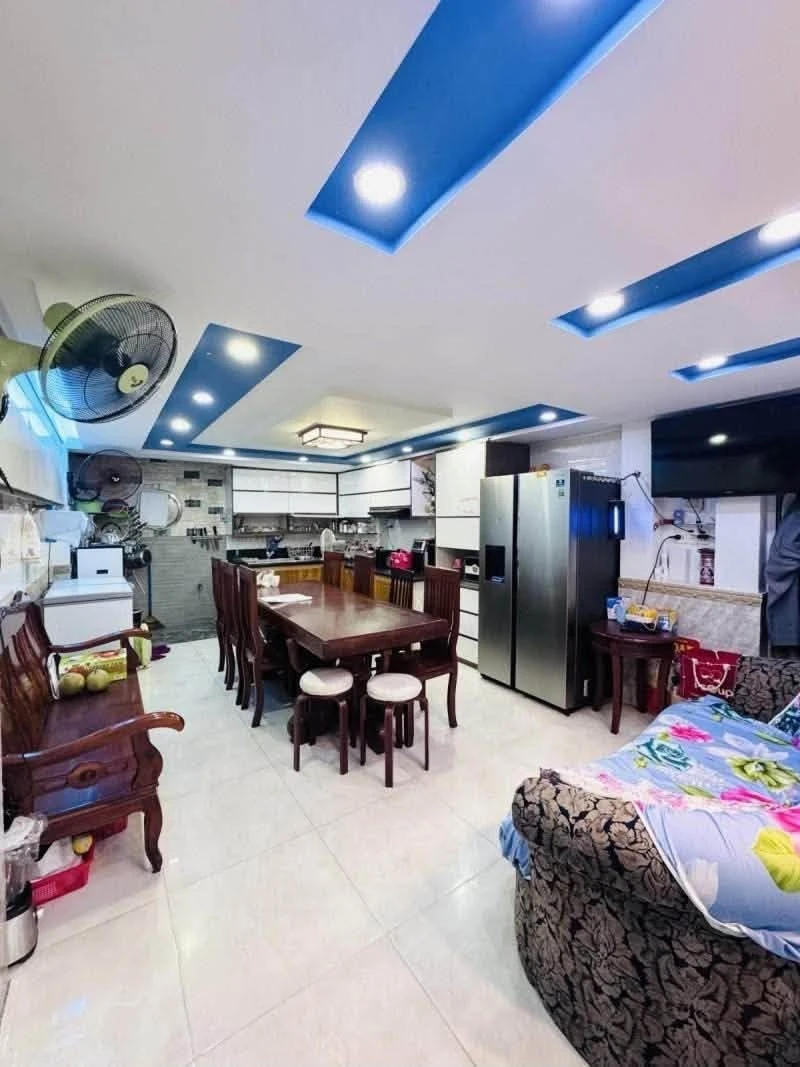 Bán nhà 4 tầng 92m2 Lý Thường Kiệt, P9, Tân Bình - 14.9 tỷ - Ảnh thu nhỏ 2