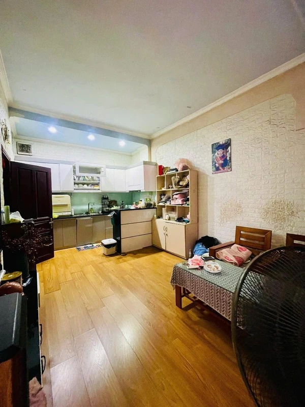 Bán nhà phân lô Nguyễn Xiển 35m² 4 tầng mặt tiền 5.5m