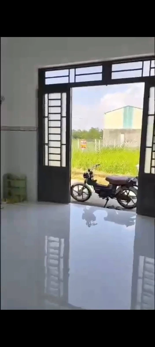 Bán nhà 4x16m 2 phòng ngủ giá 650 triệu tại Mỹ Hạnh, Long An - Ảnh thu nhỏ 2