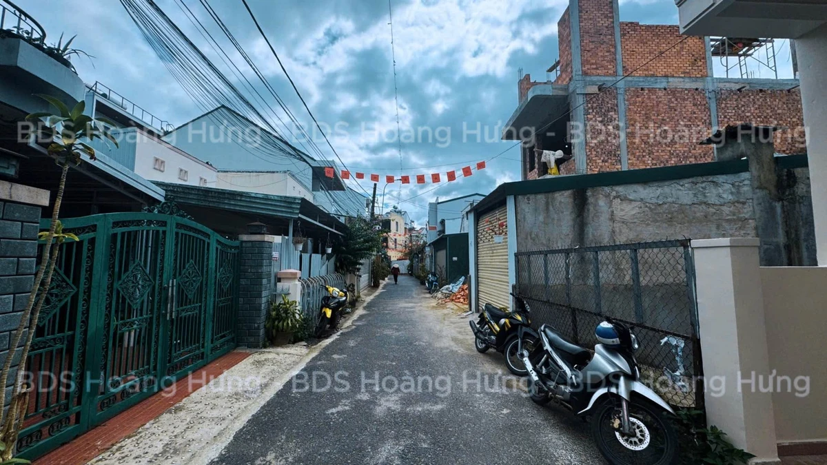 Bán nhà 5PN 101m² gần trung tâm Đà Lạt 9.6 tỷ - Ảnh thu nhỏ 3