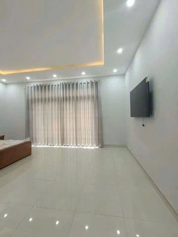 Cho thuê nhà nguyên căn 4PN, 240m2, Phú Lợi, 19 triệu/tháng - Ảnh thu nhỏ 4