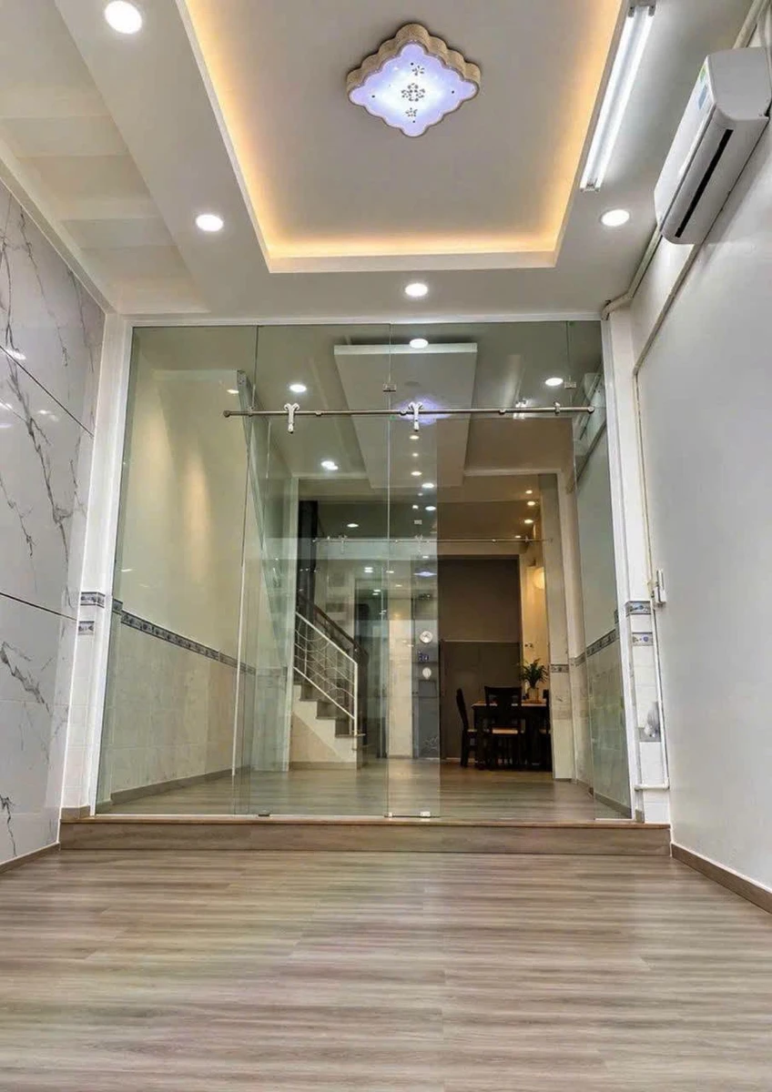 Bán nhà 3 tầng 4x14m, 4PN 3WC đường Bờ Bao Tân Thắng, Tân Phú, giá hơn 7 tỷ - Ảnh thu nhỏ 2