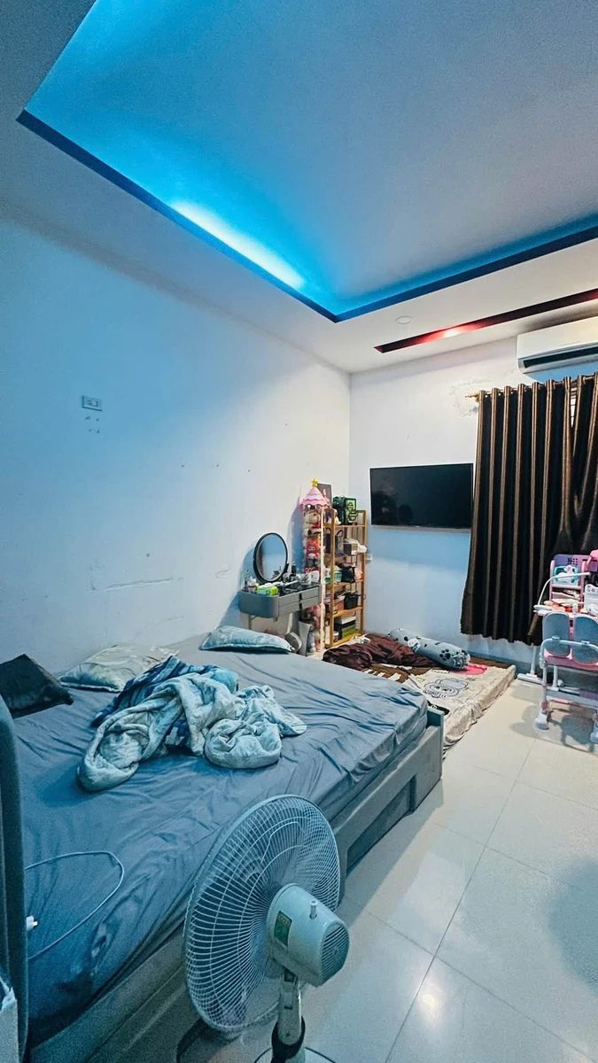 Bán nhà 3 tầng 121.6m2 đường Nguyễn Xuyển, Nha Trang, 3.6 tỷ - Ảnh thu nhỏ 3