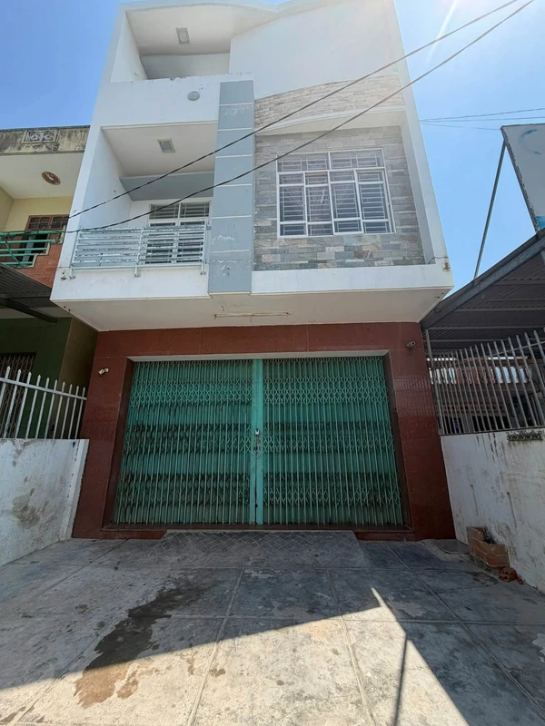 Bán nhà 2 tầng 6,25m² full thổ cư ở Tuy Hoà, giá 4,2 tỷ