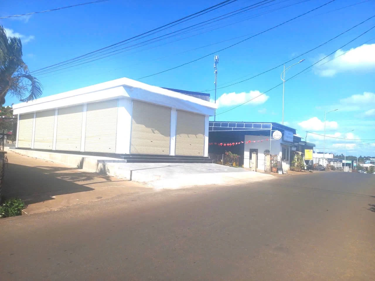 Bán nhà 2 mặt tiền 340m2, dòng tiền 12tr/tháng, Lý Chính Thắng - Ảnh 1