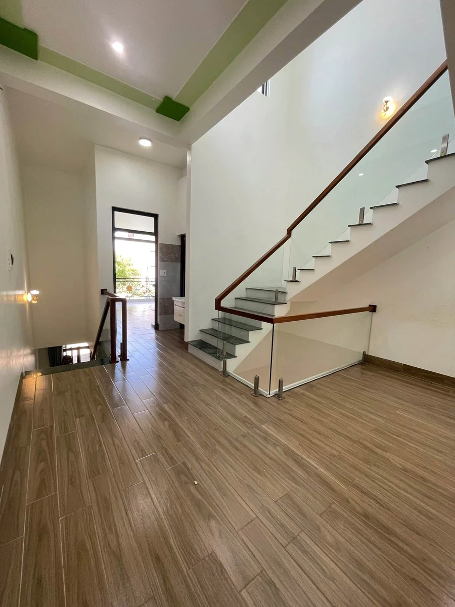 Nhà bán 3 tầng 4 phòng ngủ 125m² Quảng Ngãi - Ảnh thu nhỏ 4