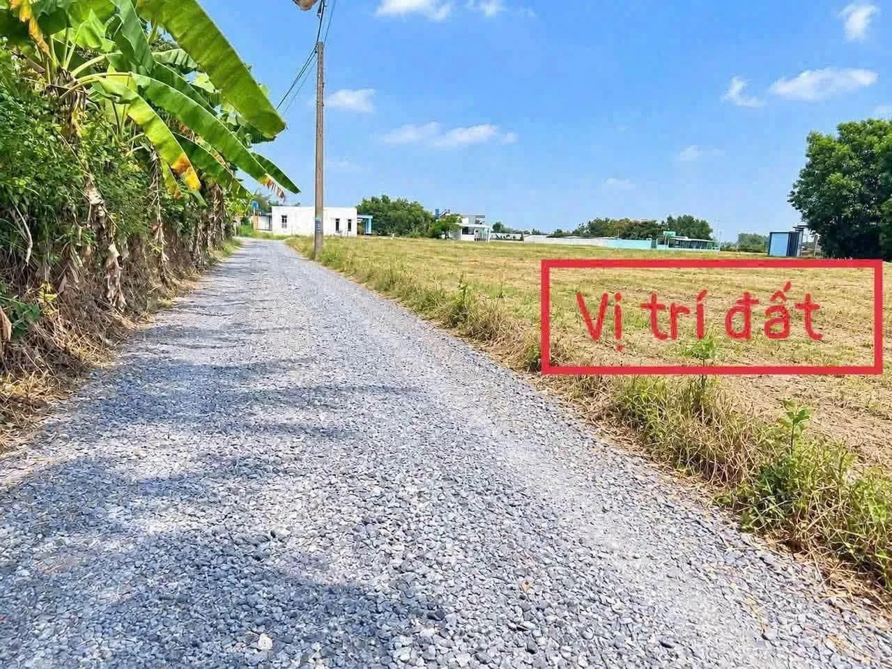 Bán đất 105m² đường Bêtông Bàu Sen 620 triệu - Ảnh 1
