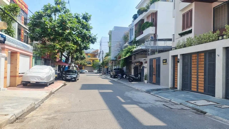 Bán lô đất mặt tiền Lê Chân 140m2 Nha Trang 23 tỷ