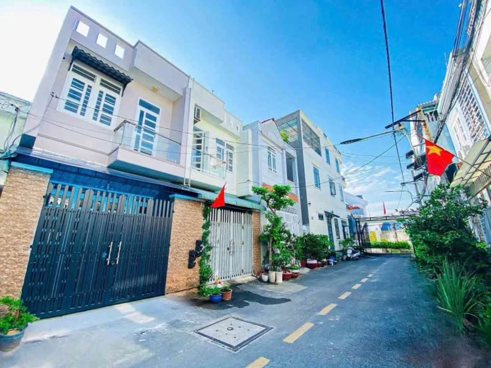 Bán nhà 1 trệt 1 lầu 51,2m2 2PN 2WC Thạnh Xuân, Quận 12 giá 4,45 tỷ - Ảnh 1
