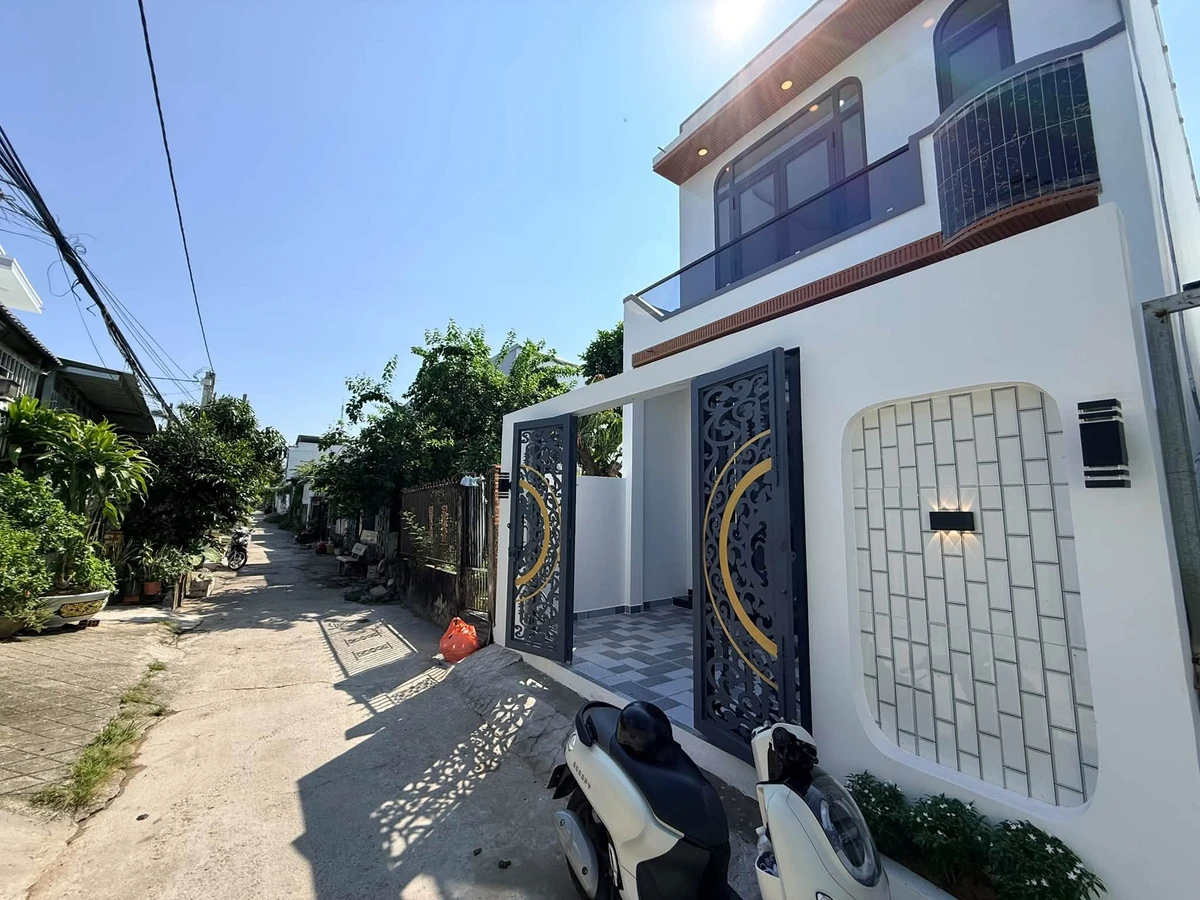 Bán nhà 1 trệt 1 lầu 84m² Rạch Giá An Giang giá 2 tỷ 90 - Ảnh thu nhỏ 3