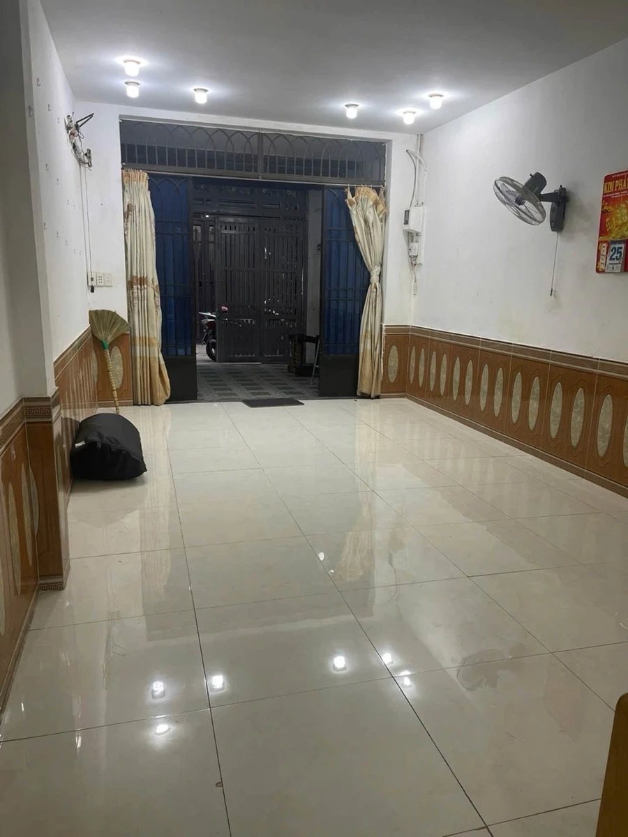 Bán nhà phố 2 tầng 52m2 gần Quang Trung, giá nhỉnh 4 tỷ - Ảnh 1