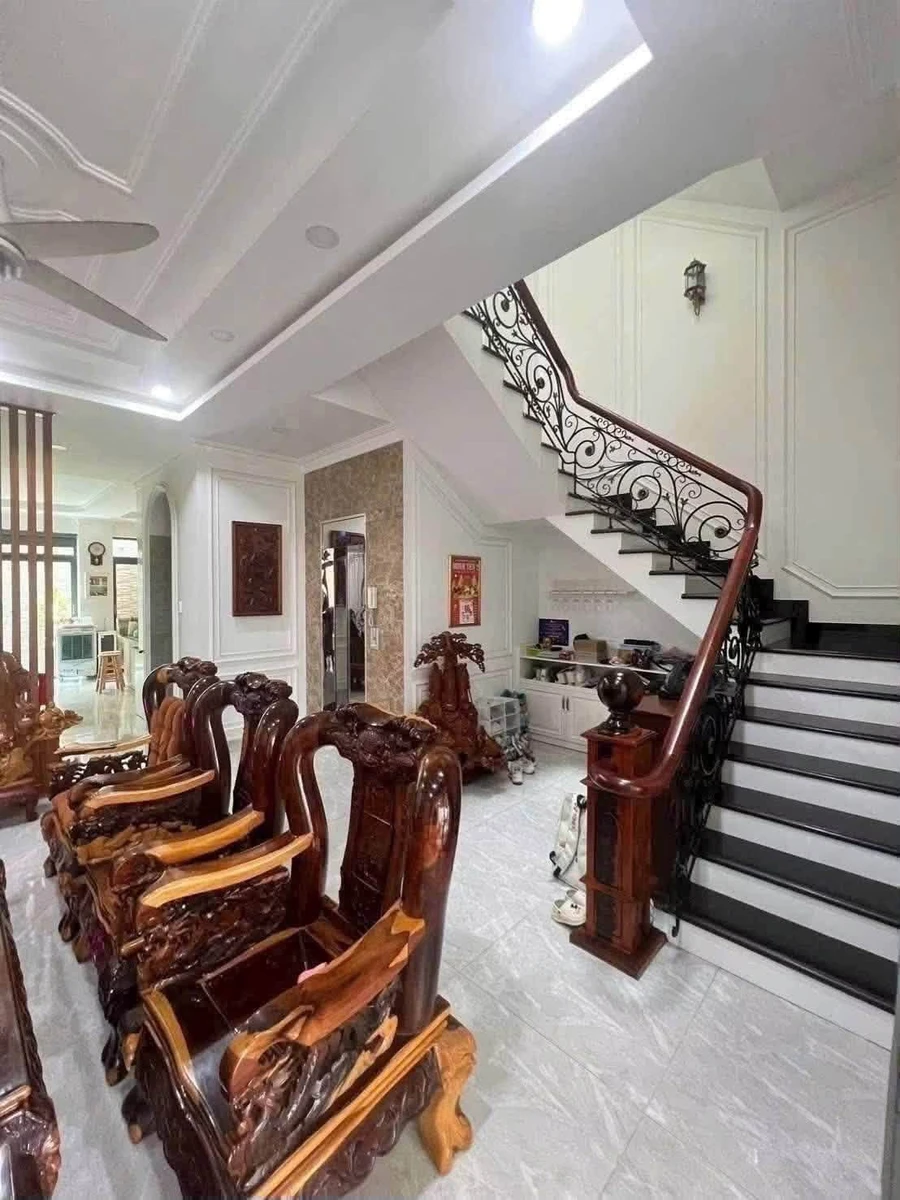 Bán nhà 4 tầng full nội thất 140m2, Phan Thiết - 13 tỷ - Ảnh thu nhỏ 4