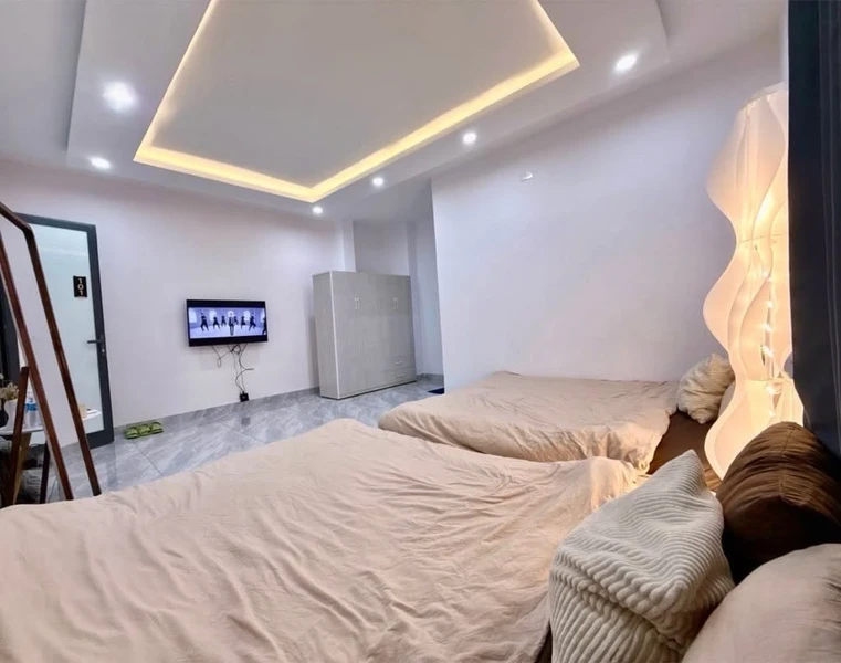 Bán nhà 3 tầng 70,6m² góc Ngô Quyền, Nha Trang, 7,35 tỷ