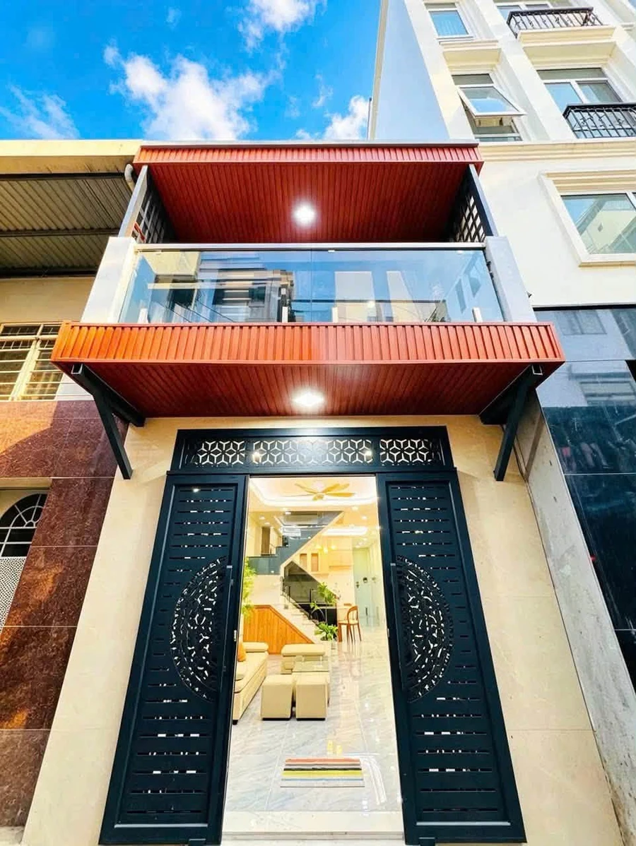 Bán nhà hẻm Phạm Đình Hổ Quận 6, 4x14m, 1 trệt 1 lầu, 4PN, giá 5,95 tỷ - Ảnh 1