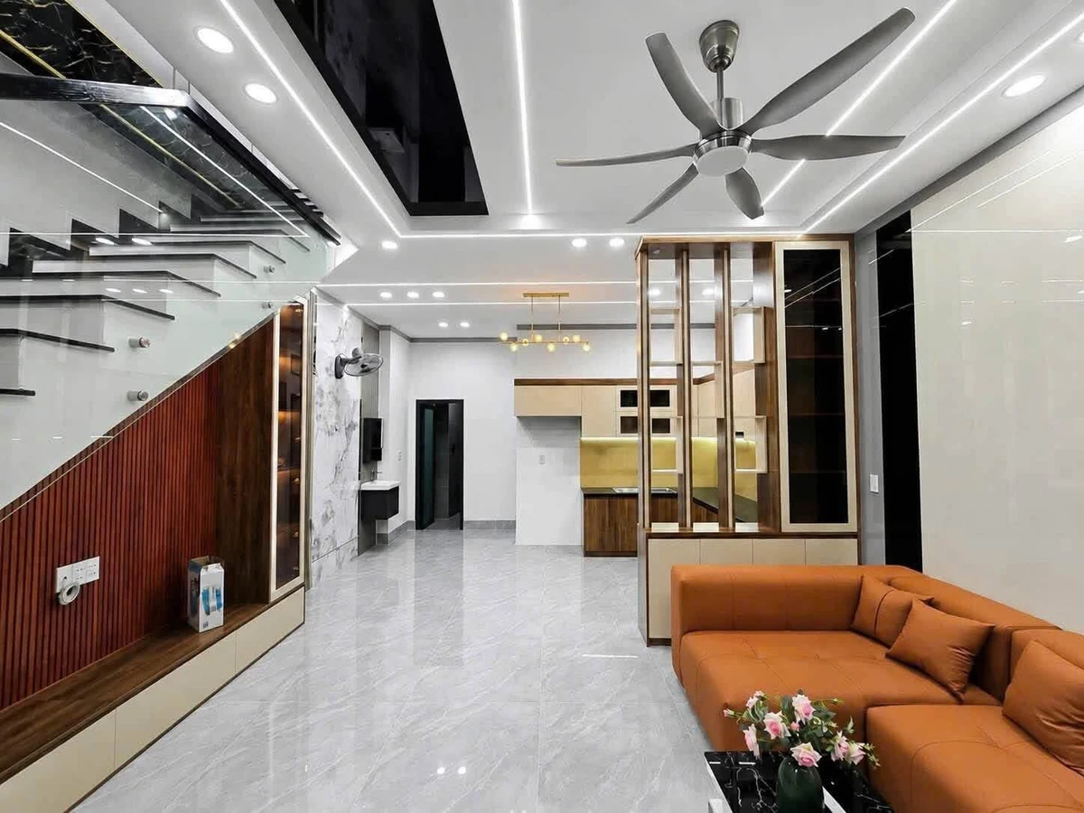 Nhà lầu thổ cư mới 80m² 3PN, gần chợ Phú Thọ - Ảnh thu nhỏ 3
