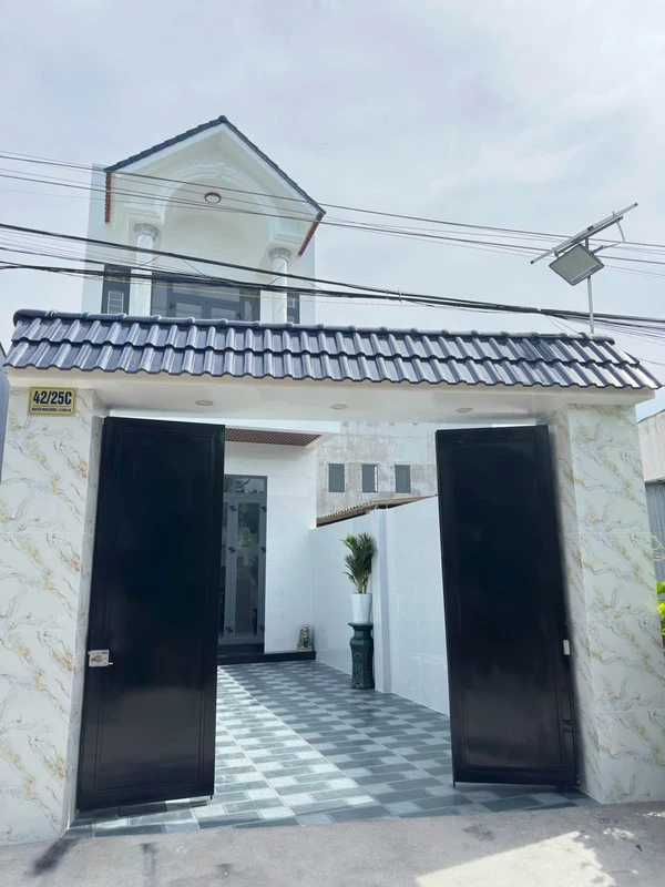 Bán nhà 1 trệt 1 lầu 99m² Phường Long An Tân An 3.2 tỷ