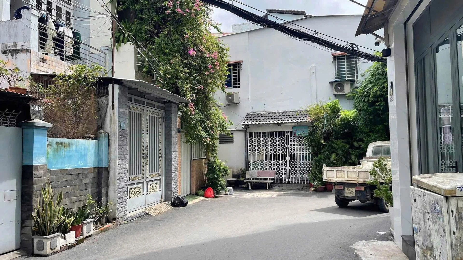 Bán nhà 4 tầng 50m² đường Phan Đăng Lưu, Phú Nhuận, giá 6 tỷ - Ảnh 1