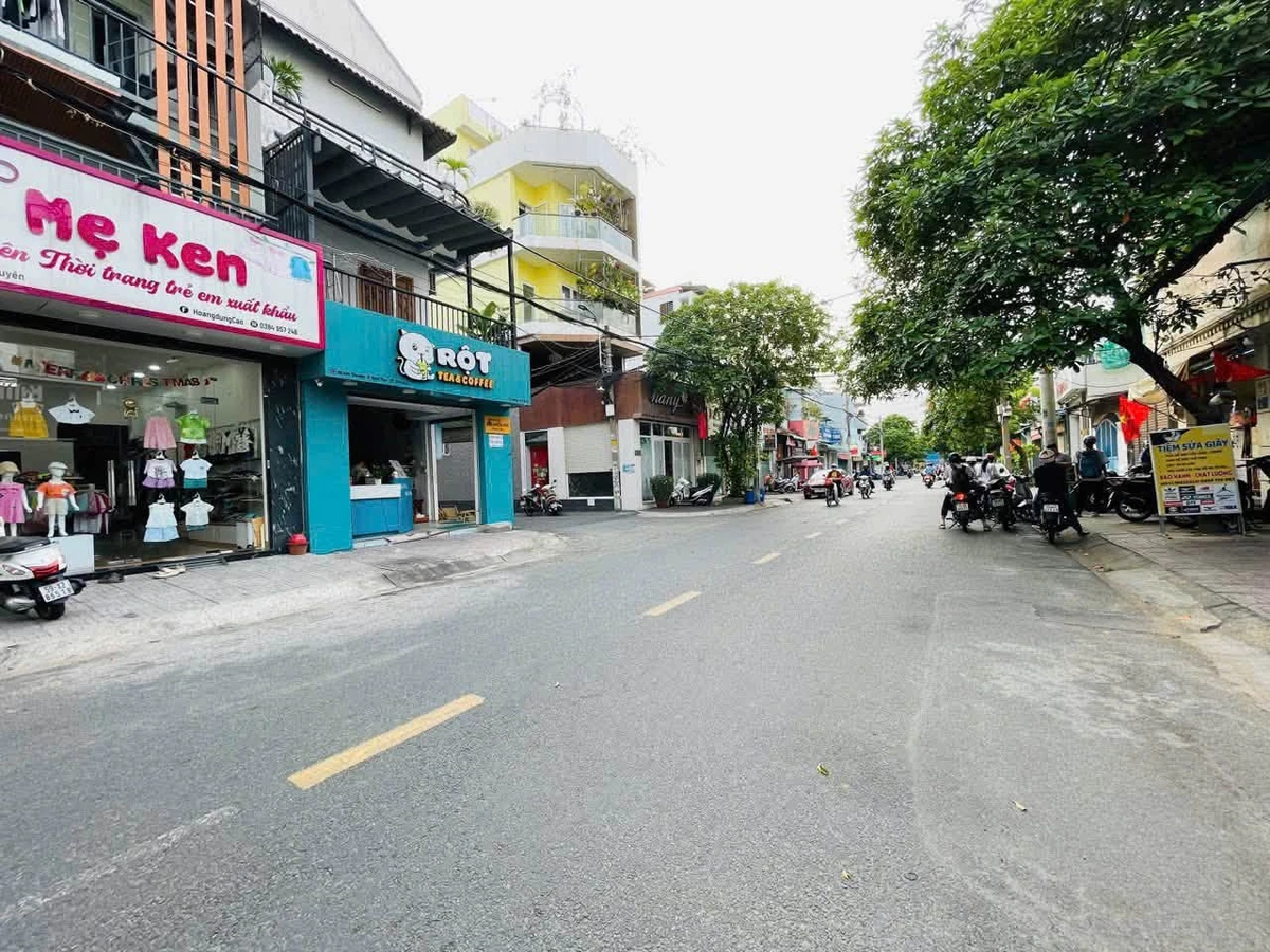 Bán nhà 4 lầu sân thượng mặt tiền Bình Thọ 100m2 - Ảnh 1