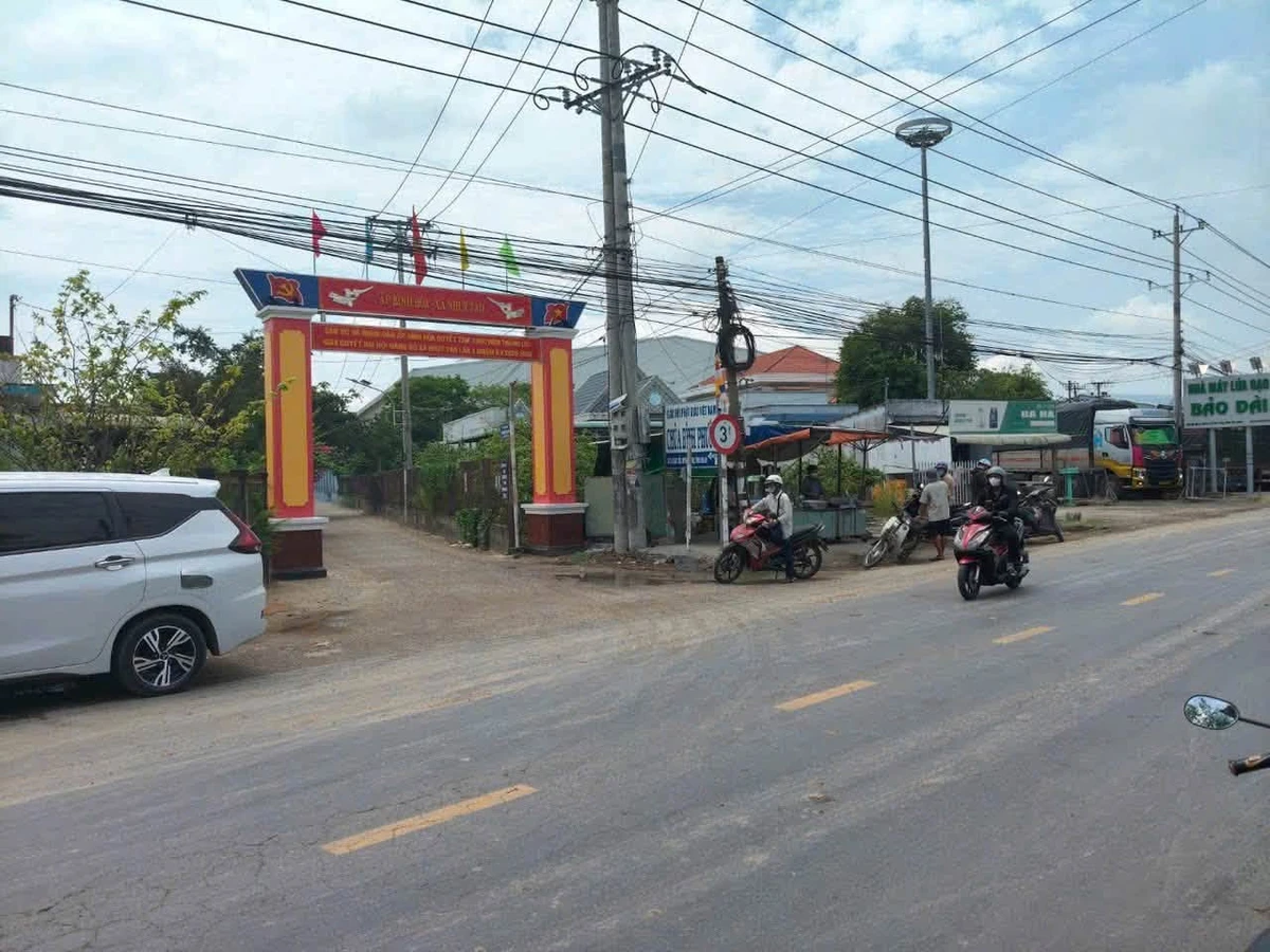 Bán đất mặt tiền Nguyễn Văn Thọ 5x28.5m Tân Trụ Long An - Ảnh thu nhỏ 3