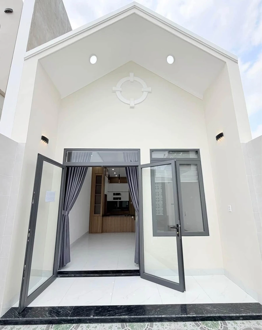 Bán nhà sổ riêng 5x33m, 3 phòng ngủ, full nội thất tại P. Trảng Dài, Biên Hòa - Ảnh thu nhỏ 2