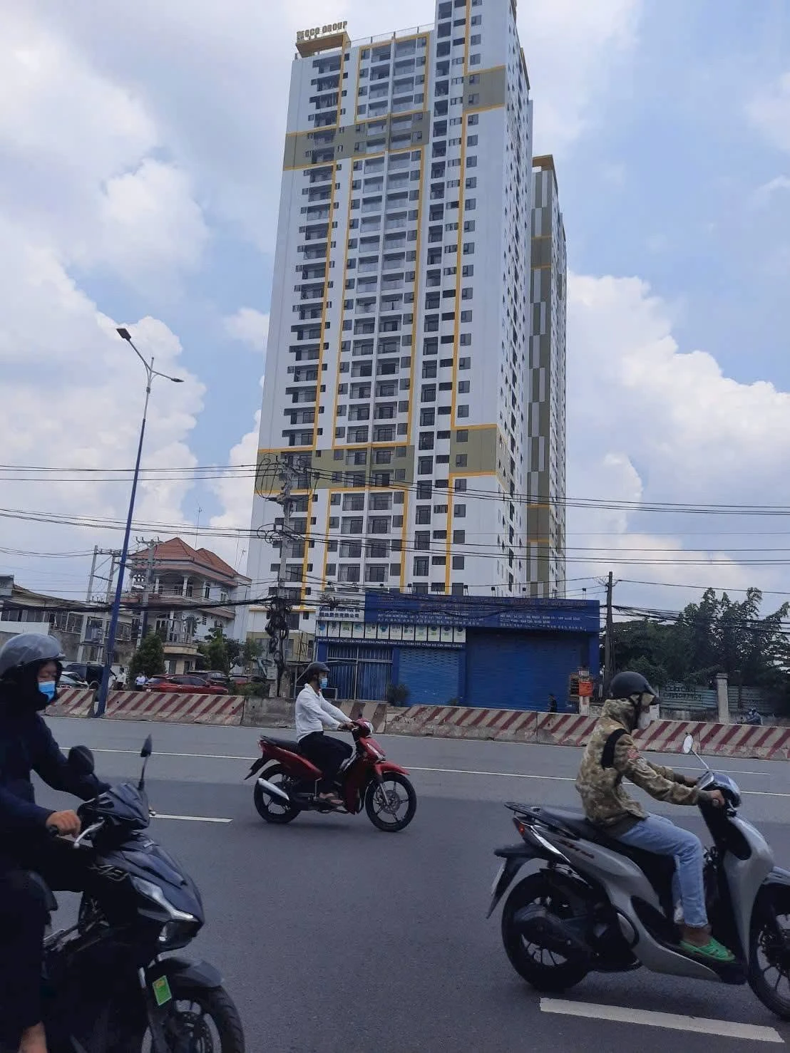 Cho thuê căn hộ studio 35m² Diamond Boulevard, Bình Dương 6.5 triệu/tháng - Ảnh 1