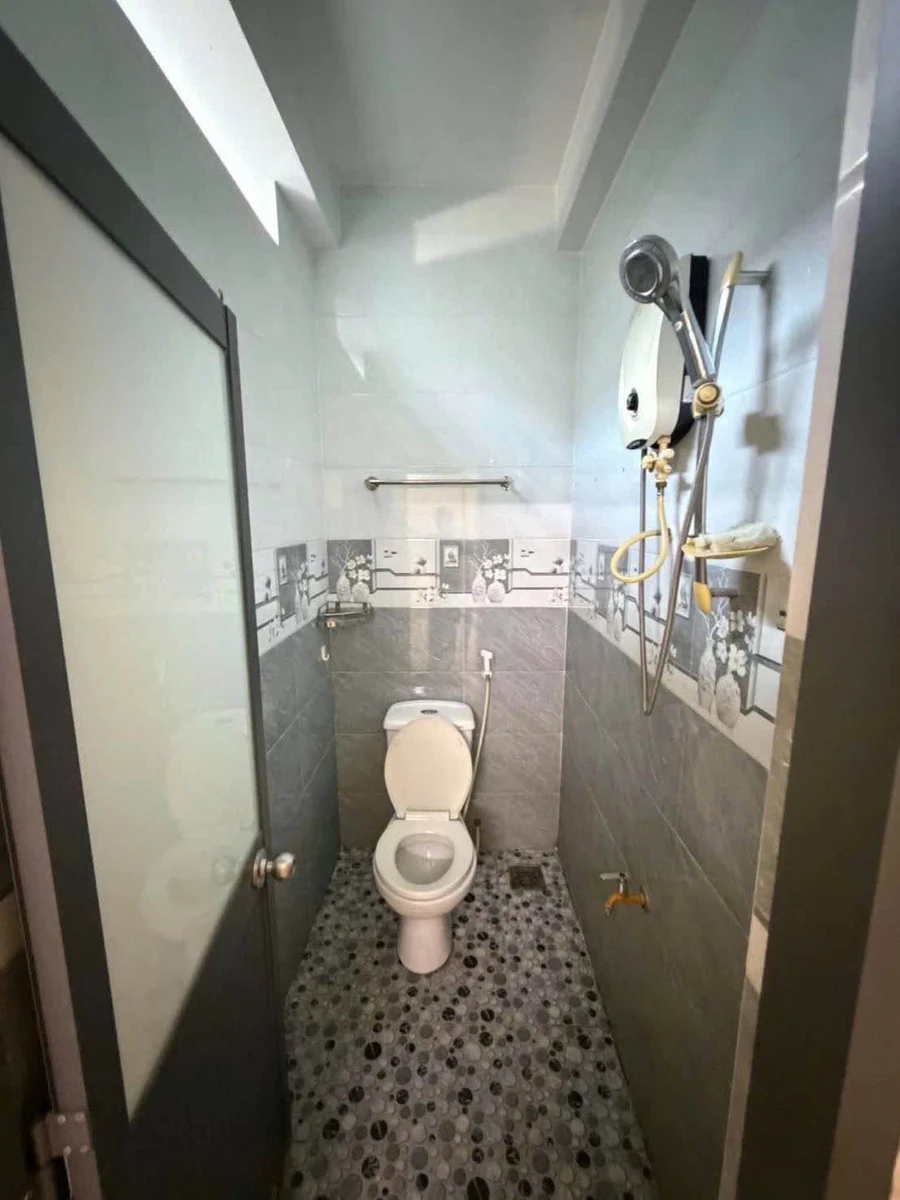 Bán nhà 3,5 tầng mặt tiền Hoàng Văn Thụ Quy Nhơn 30m² 4,59 tỷ - Ảnh thu nhỏ 3