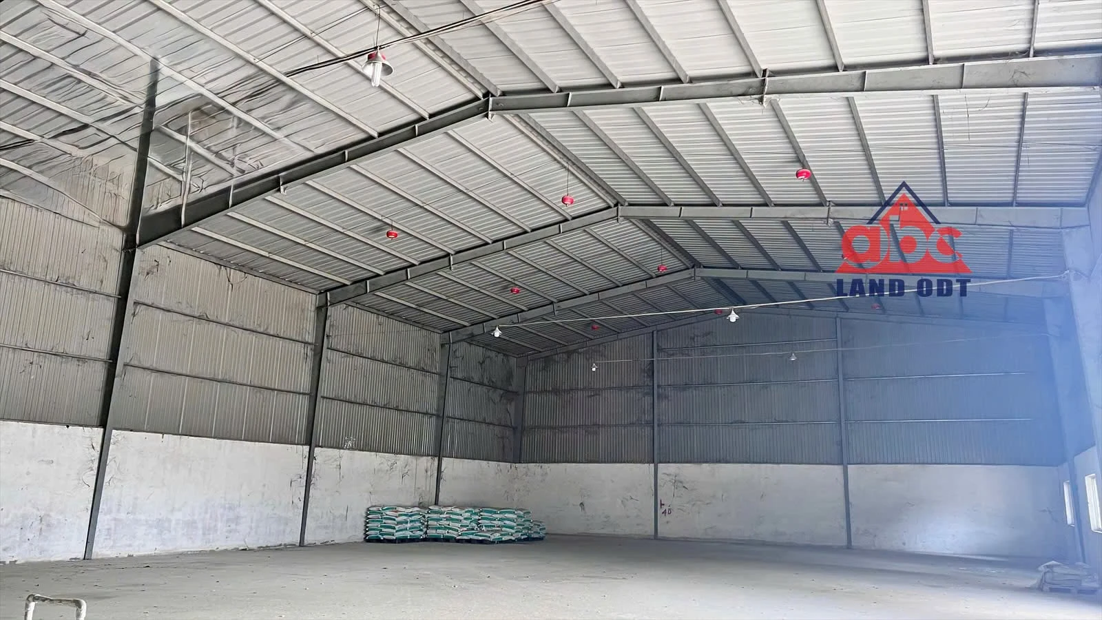 Cho thuê xưởng 1.600 m² gần KCN Hố Nai 3, Đồng Nai - 80 triệu/tháng - Ảnh 1