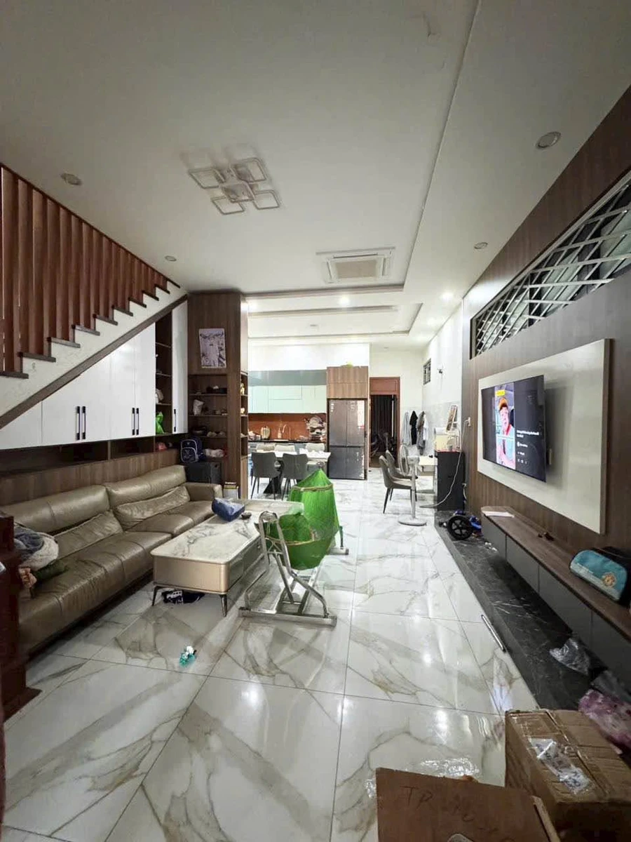 Bán nhà 2 tầng 3PN mặt tiền Minh Khai 116m2, Quy Nhơn - Ảnh thu nhỏ 2