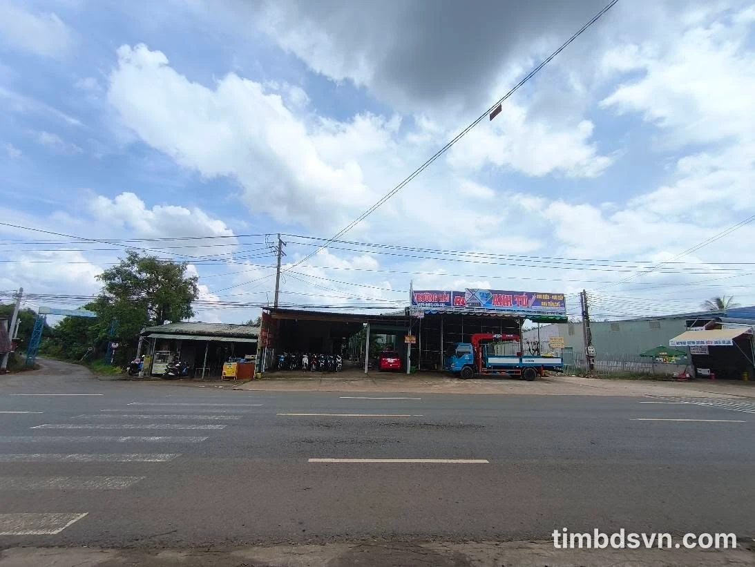 Bán đất mặt tiền Quốc lộ 14, 620m², 2,9 tỷ - Ảnh 1