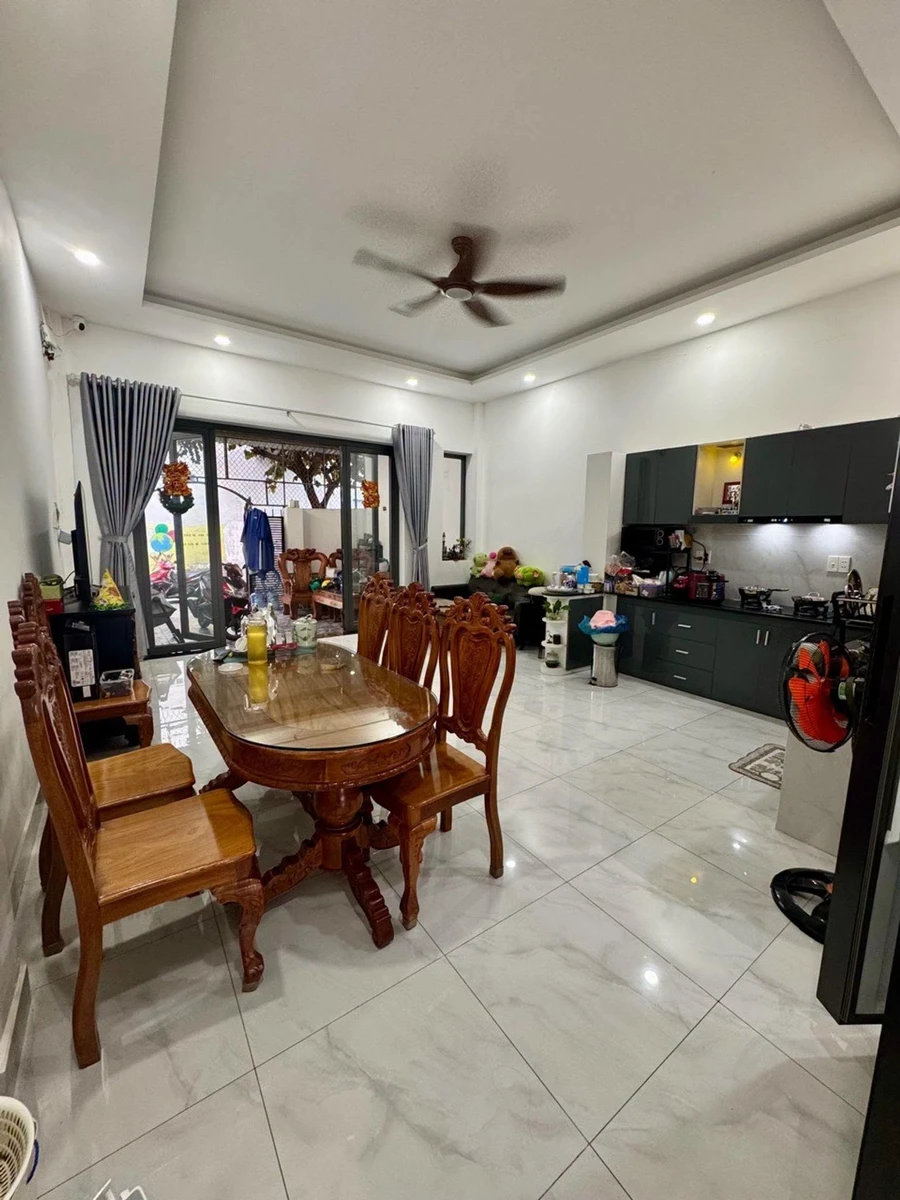 Bán nhà mặt tiền Đinh Hữu Tí Q12, 132m2, 3PN, 9,39 tỷ - Ảnh thu nhỏ 3