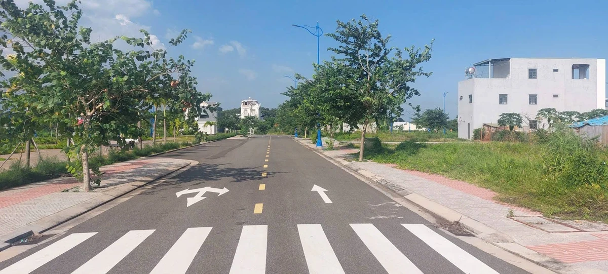 Bán đất góc 2 mặt tiền 135m2 Bà Rịa 2.95 tỷ - Ảnh thu nhỏ 2