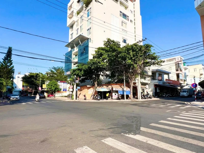 Bán lô đất góc 71.5m² ngã 4 Ngô Gia Tự Nha Trang